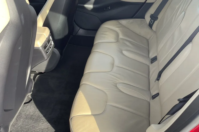 2013 Tesla Model S P85+ 9