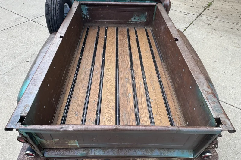 1955 Chevrolet 3200 Truck 9