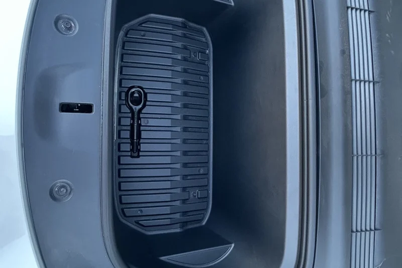 2023 Tesla Model Y in Washington 5