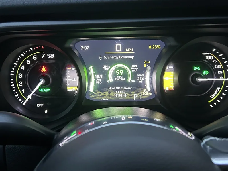 2025 Jeep Wrangler Unlimited Sahara 4XE 9