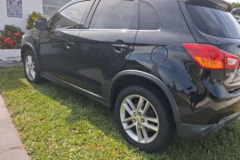 2017 Mitsubishi Outlander sport 5