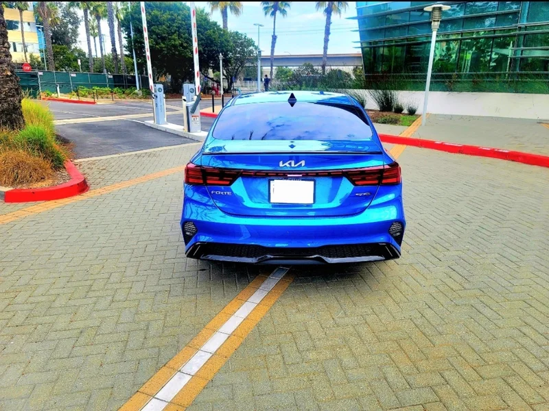 2023 Kia Forte GT 10