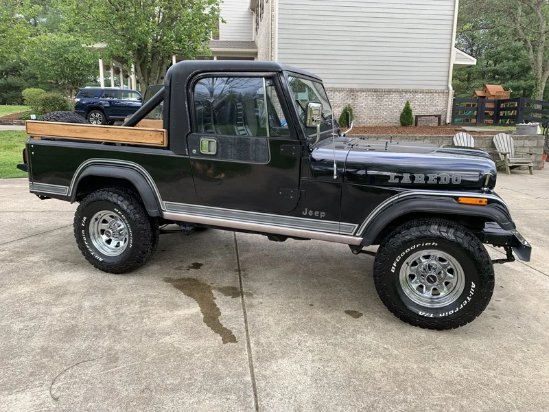 1983 Jeep Scrambler CJ8