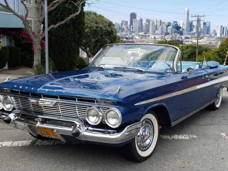 1961 Chevrolet Impala SS 4
