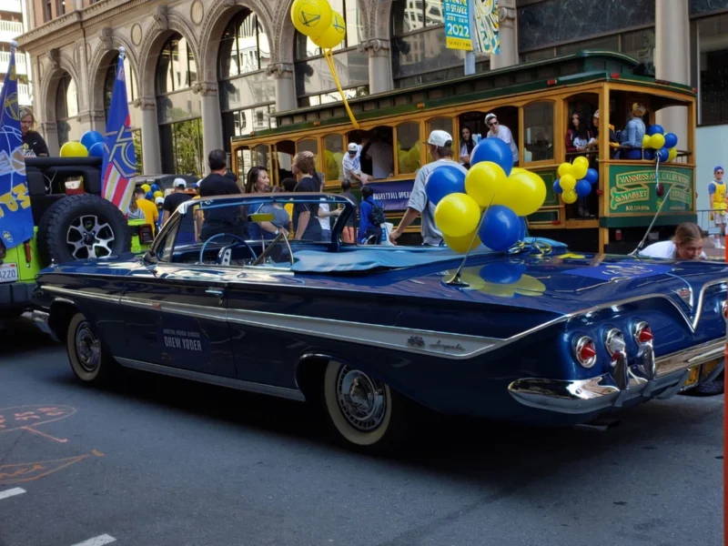 1961 Chevrolet Impala SS 6