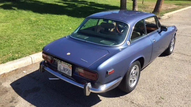 1974 Alfa Romeo GTV 11