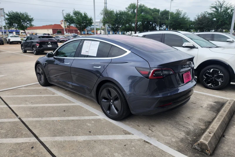 2019 Tesla Model 3 in College Station 5