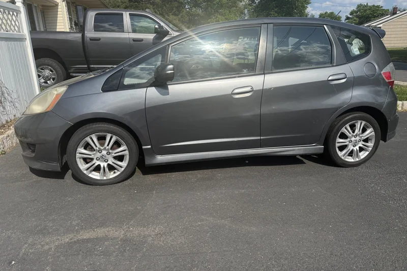 2011 Honda Fit in South Plainfield 3