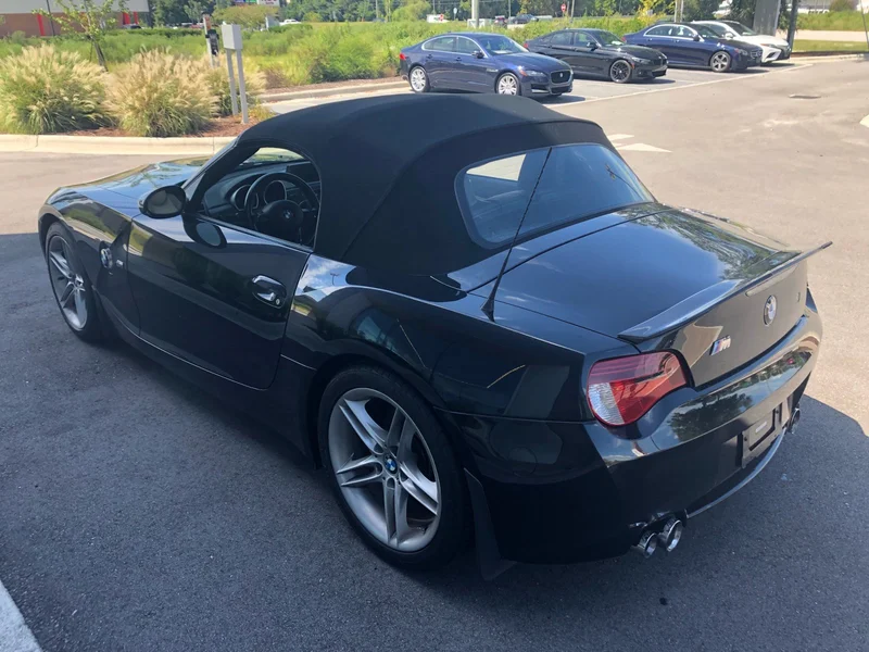 2006 BMW Z4 M Roadster 11