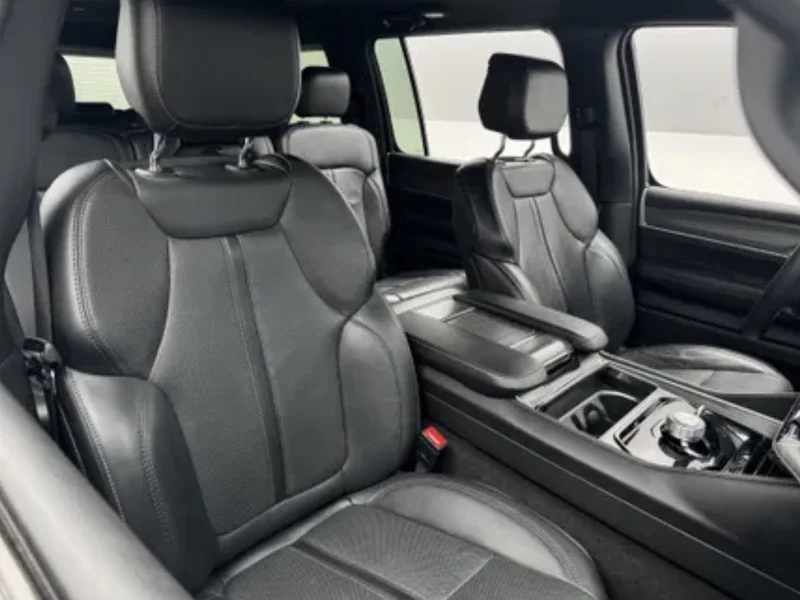 2024 Jeep Wagoneer
