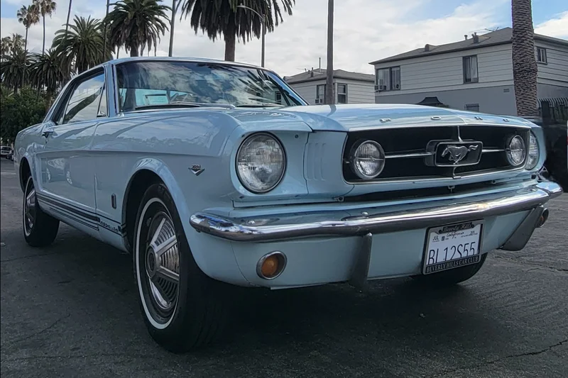 1965 Ford Mustang Base 2
