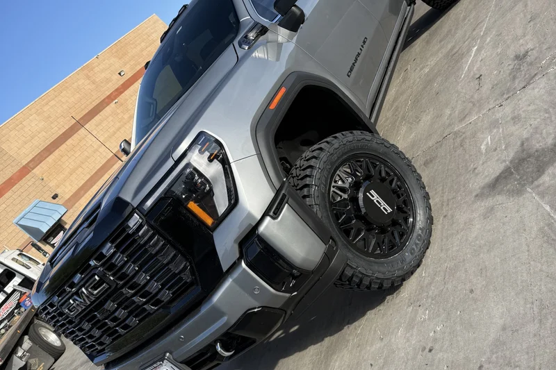 2026 GMC 3500 Denali 3