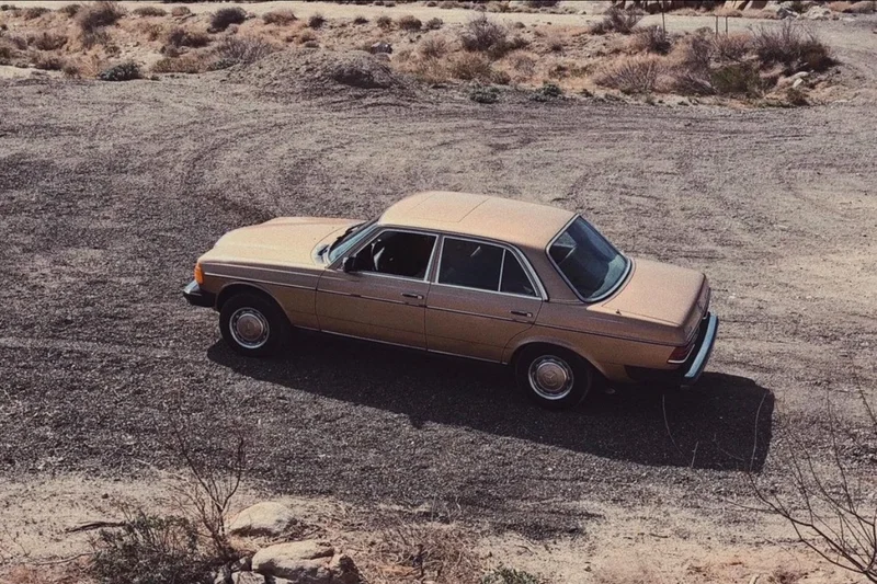 1982 Mercedes-Benz 300D Turbo Diesel 7