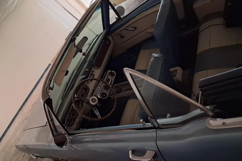 1965 Ford Mustang Base 2