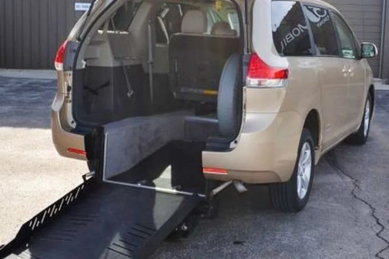 2011 Toyota Sienna