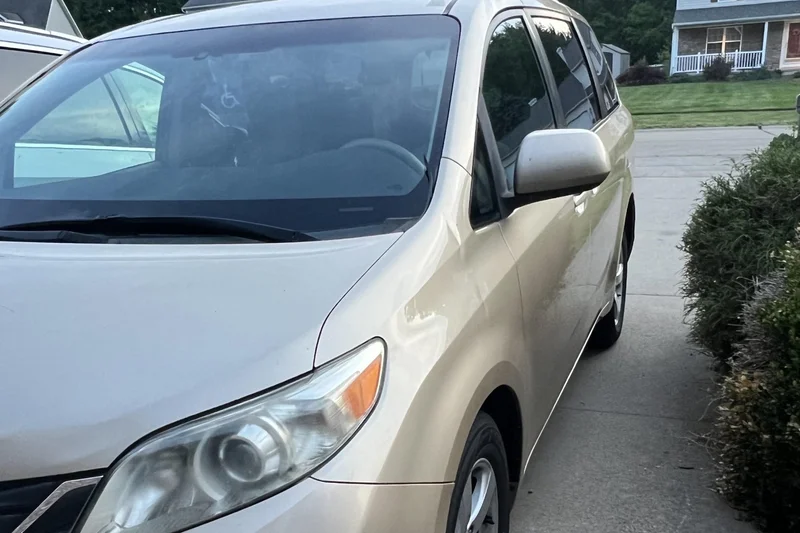 2011 Toyota Sienna
