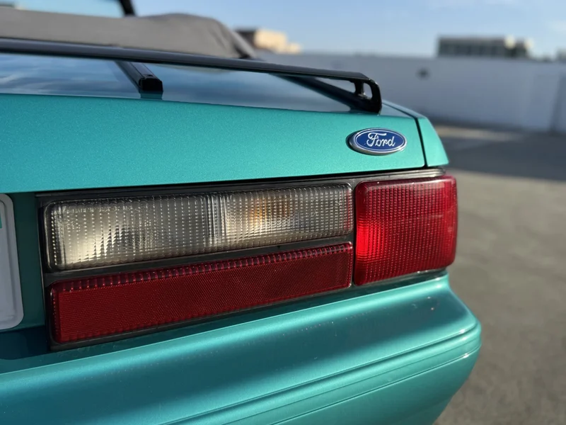 1993 Ford Mustang LX 4