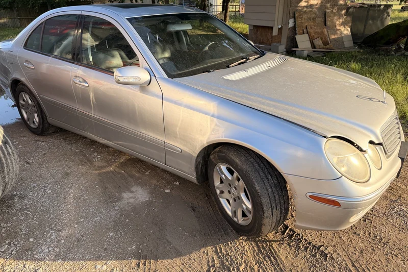 2005 Mercedes-Benz E320 Base 5