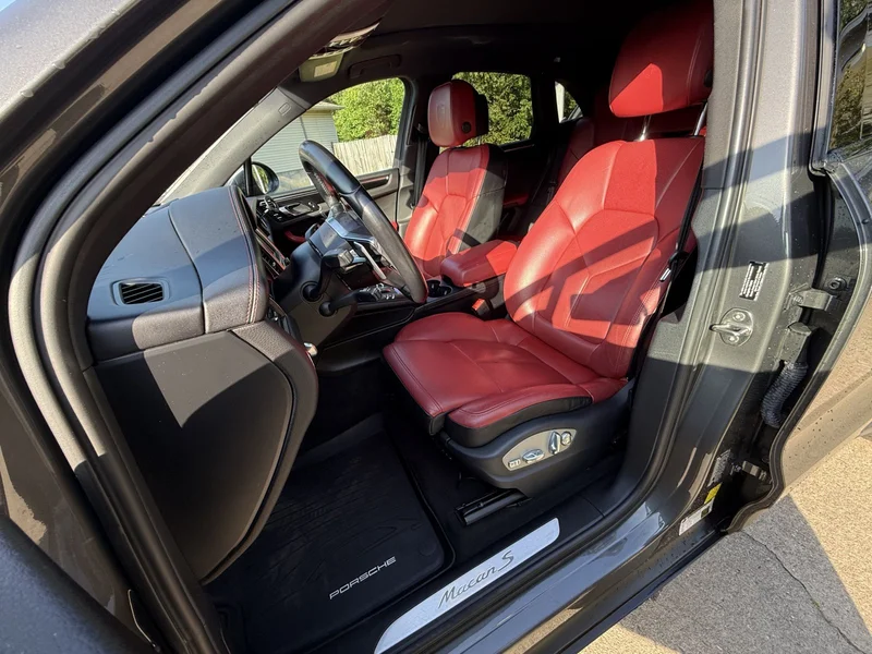 2016 Porsche Macan S