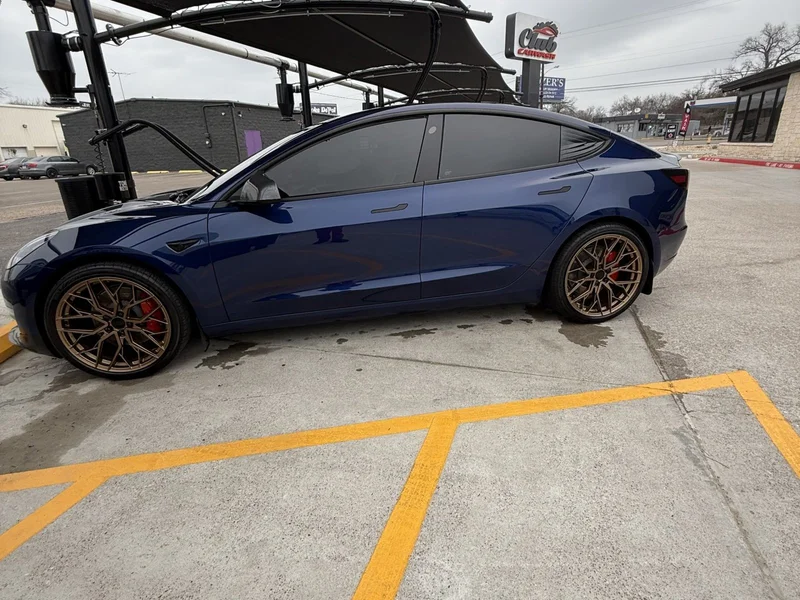 2023 Tesla 3 Performance 12