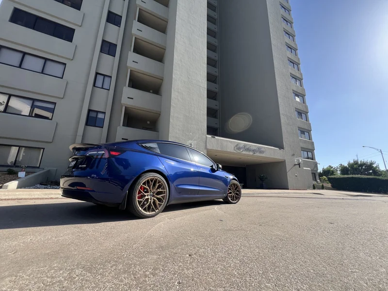 2023 Tesla 3
