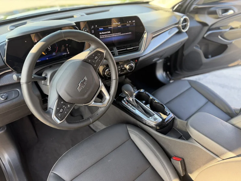 2026 Chevrolet Trax Lt 4