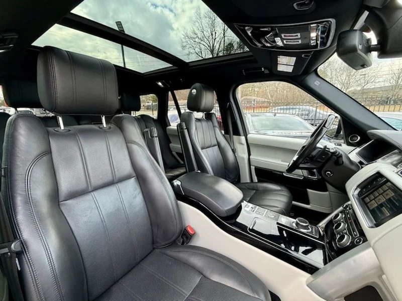 2015 Land Rover Range Rover Utility 4