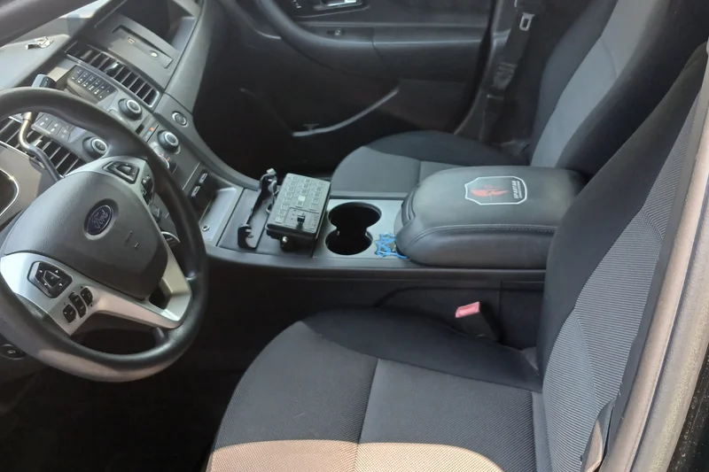 2013 Ford Taurus Police Interceptor 10