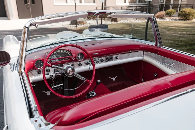1955 Ford Thunderbird Base 2