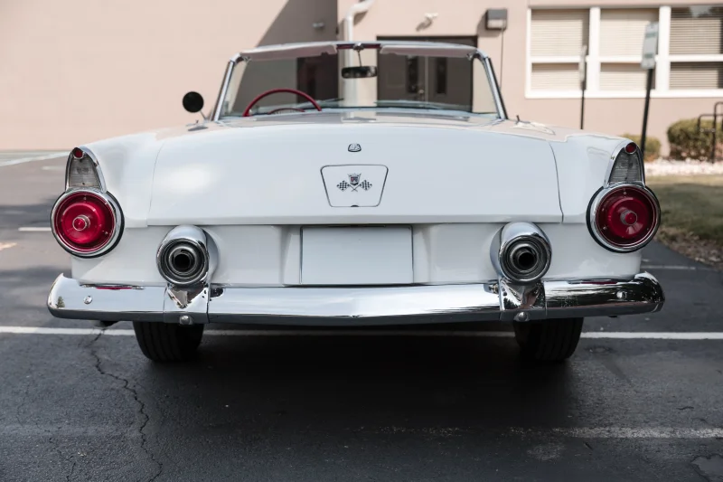 1955 Ford Thunderbird Base 6