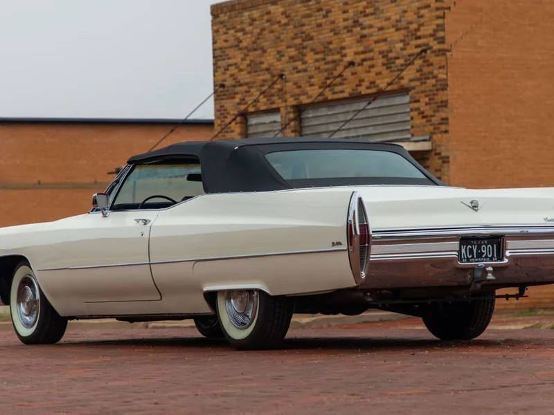 1968 Cadillac DeVille Convertible 2
