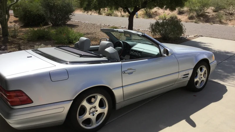 2000 Mercedes-Benz SL600