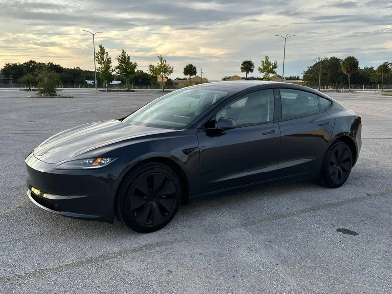 2026 Tesla Model 3