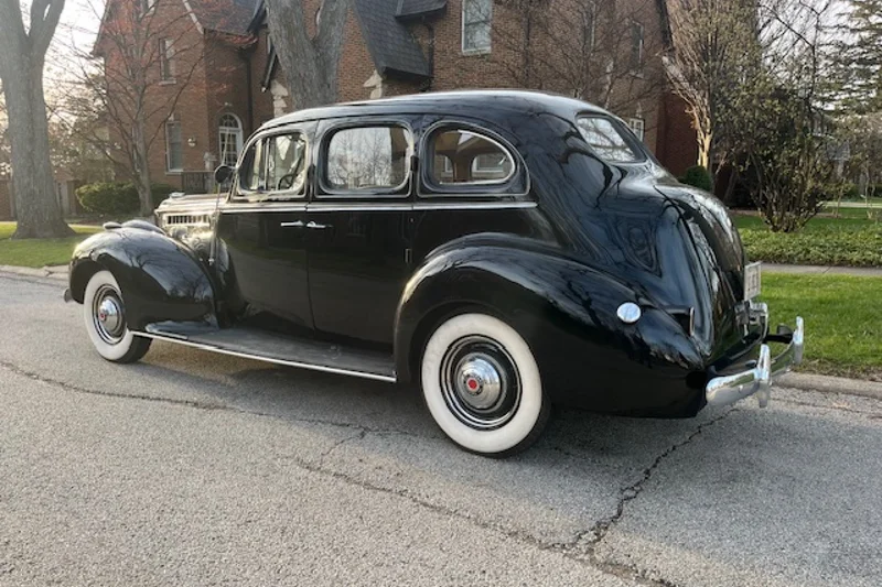 1940 Packard 120 Formal Sedan 5