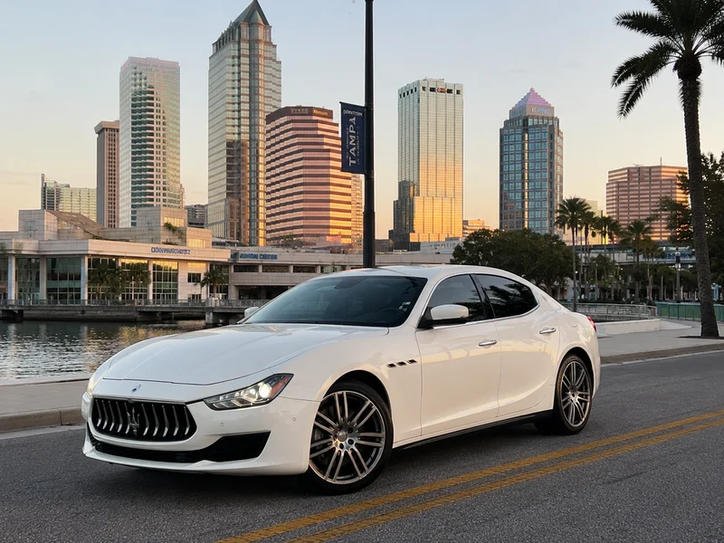 2019 Maserati Ghibli Base