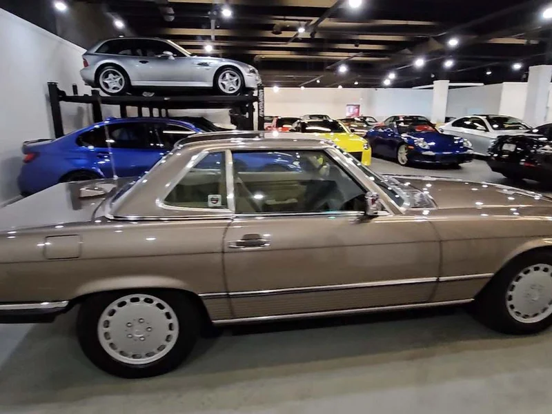 1987 Mercedes-Benz 560 SL 5