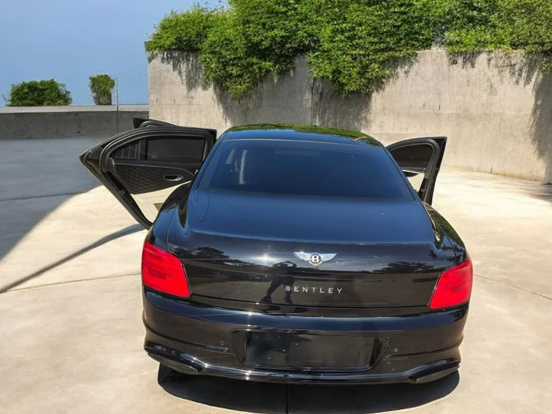 2020 Bentley Flying Spur W12