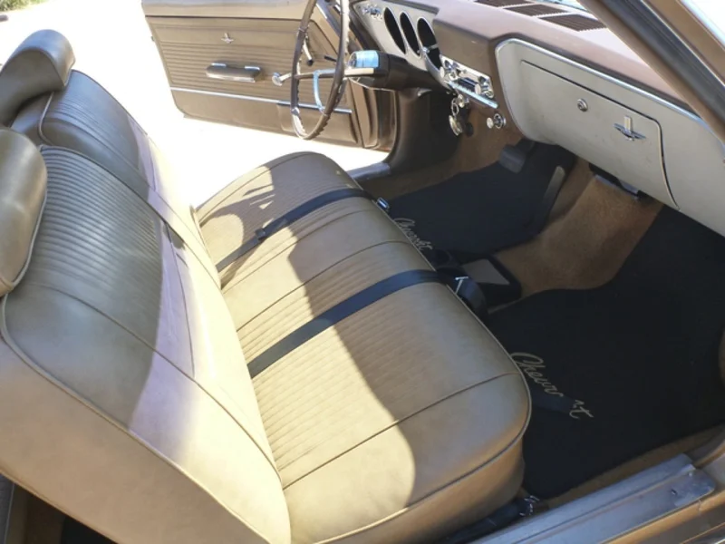 1965 Chevrolet Corvair in Godley 8