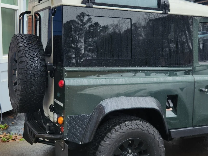 1988 Land Rover Defender 90 2 Door County 2