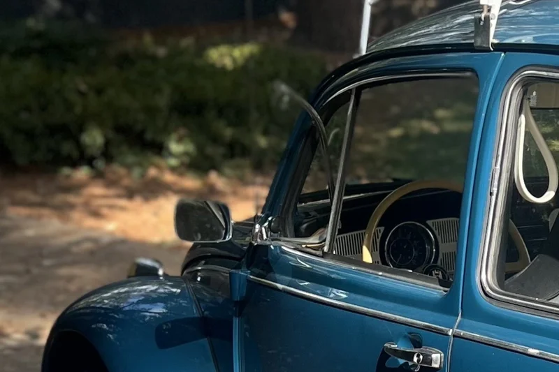 1969 Volkswagen Beetle Base 4