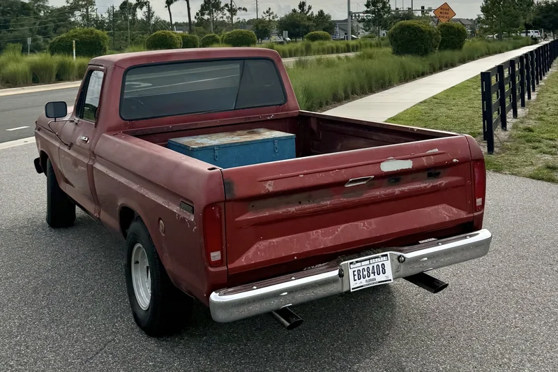 1974 Ford F100 Base 2