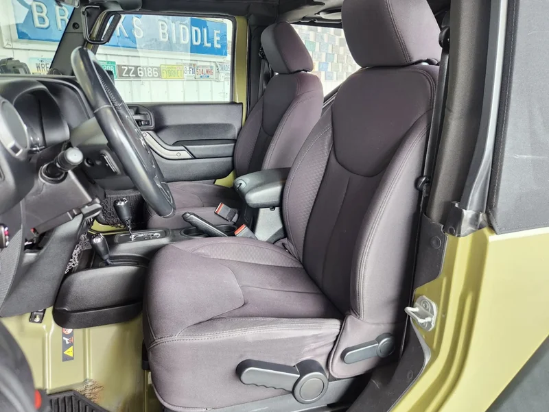 2013 Jeep Wrangler 2