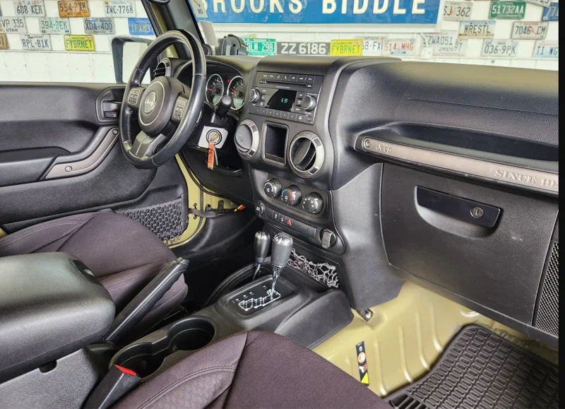 2013 Jeep Wrangler 3