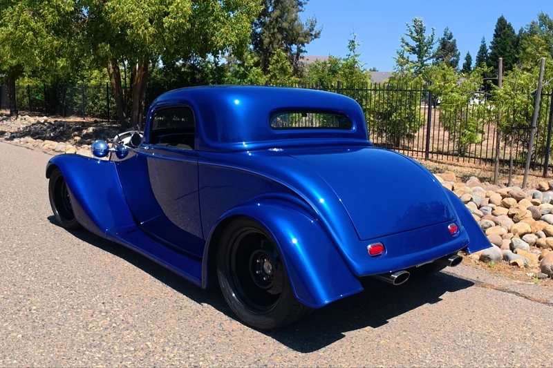 1933 Ford Model 40 3 window 2