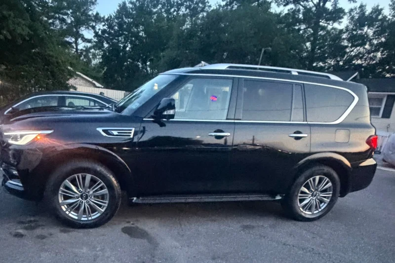 2021 Infiniti QX80 2