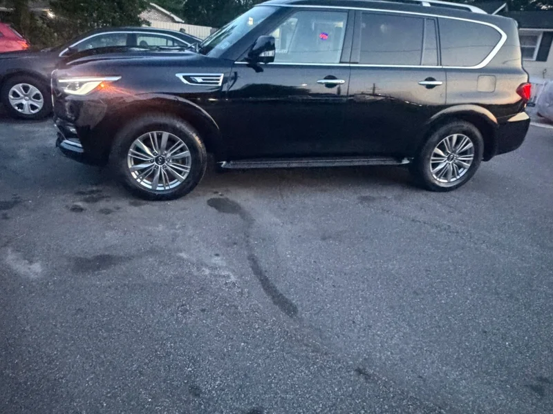 2021 Infiniti QX80 8