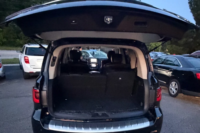 2021 Infiniti QX80 10