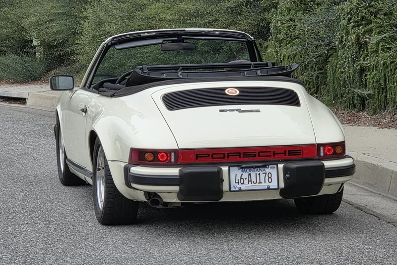 1981 Porsche 911 SC Cabriolet 11