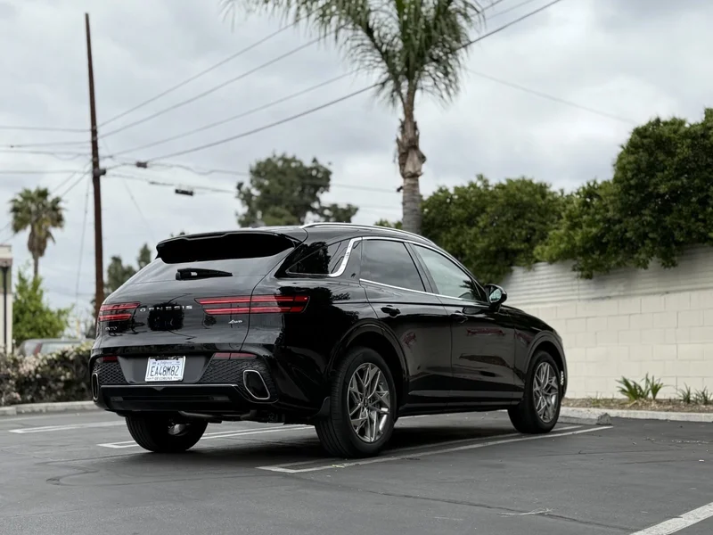 2025 Genesis GV70 GV 3