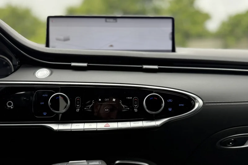 2025 Genesis GV70 GV 10